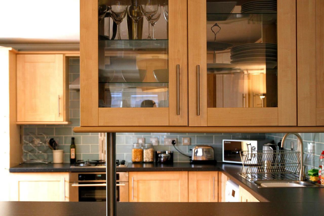 The Old Stillhouse - Free Parking Apartment *